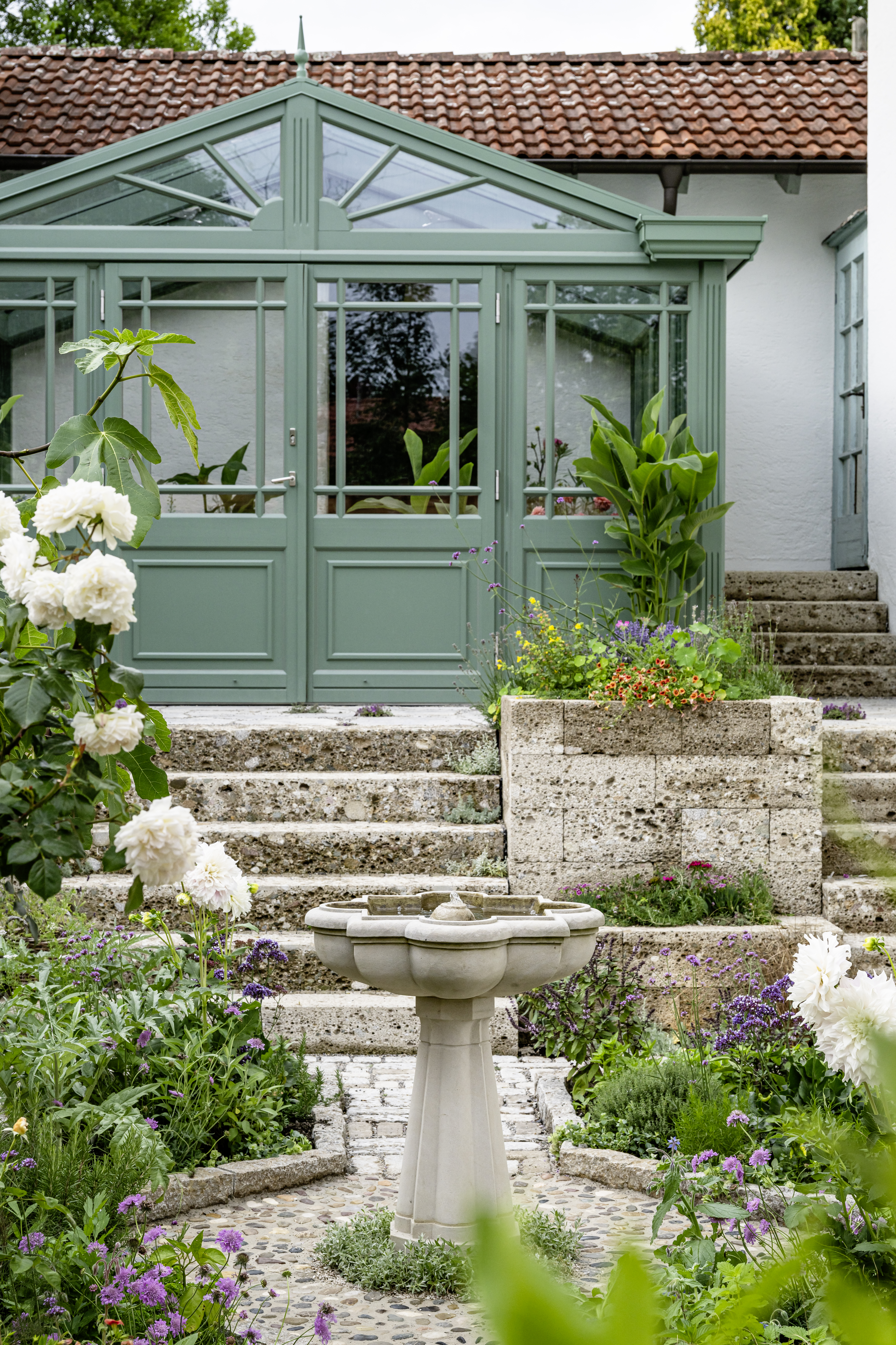 Orangerie und Kräutergarten in Windach